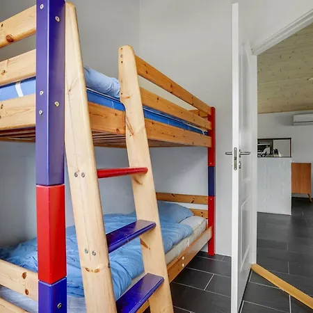 Roope - 50m From The Sea By Interhome Semesterbostad