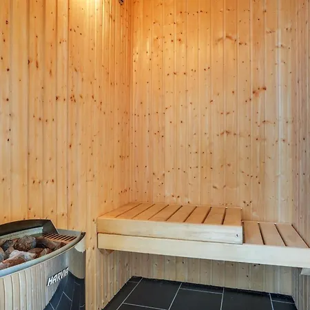 Roope - 50m From The Sea By Interhome Feriehus